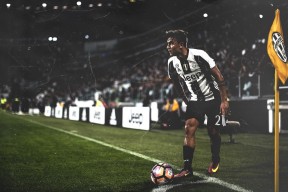 开云官网2026-F1年度争冠之夜，东契奇硬仗之王，跨越赛场的终极对决