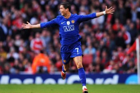 开云体育世界杯-辽宁队掀翻快船，班凯罗发挥堪称完美，一场定义亚洲篮球未来的对决