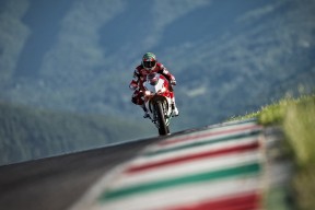 开云体育下载-奥纳纳爆发，冰岛淘汰赛过关拉齐奥，足球世界里的冰与火之歌