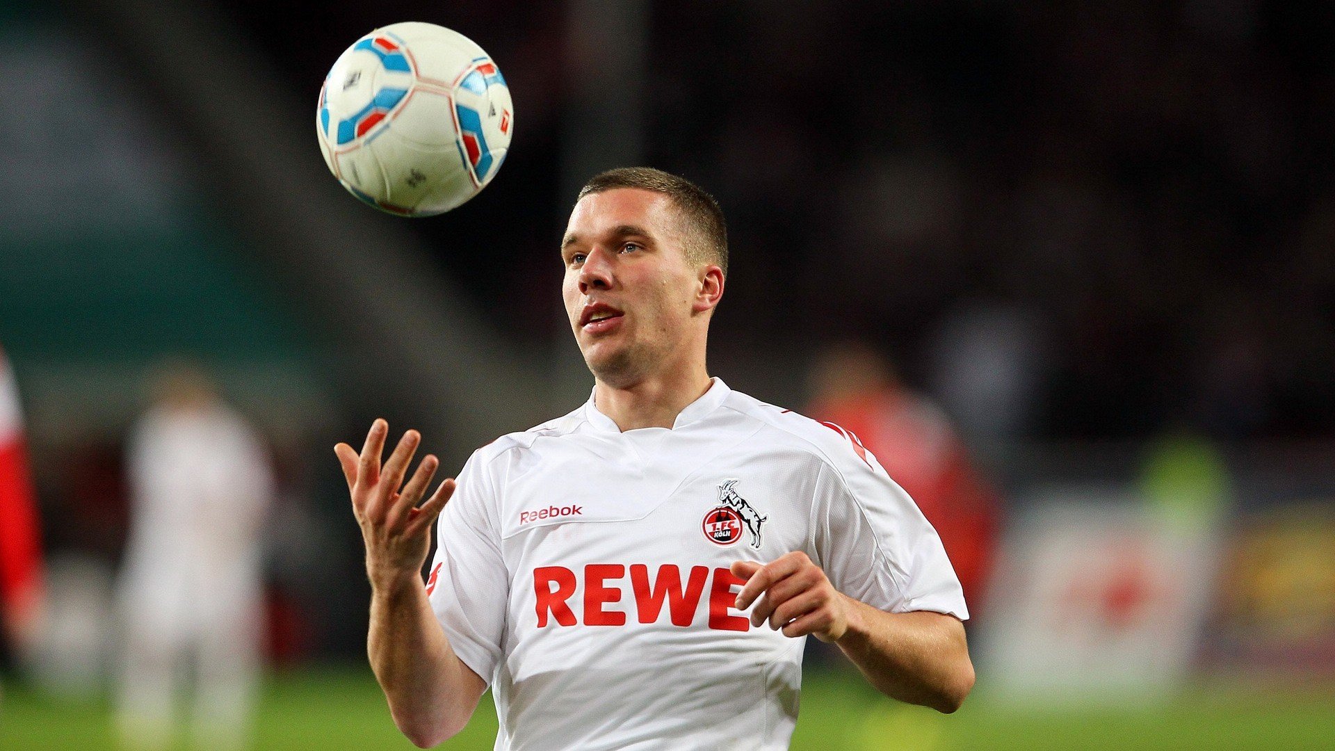 拉什福德爆发,卡塔尔生死战取胜希腊,足球如何成为小国的战略武器?